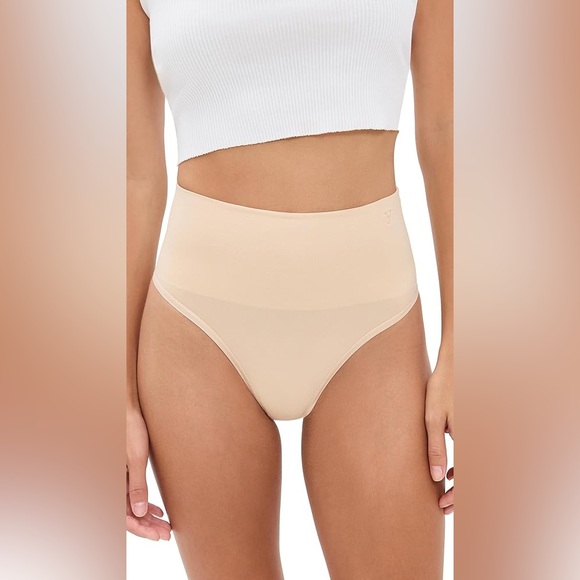 Bundle of 3 Yummie NWOT Untralight Seamless Thong Shapewear Sz L/XL - Picture 1 of 6